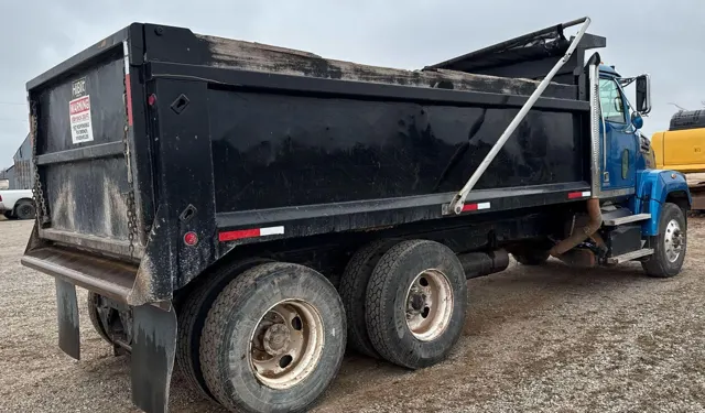 2018 Western Star 4700SF — thumbnail 4