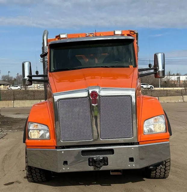 2018 Kenworth T880 — thumbnail 2