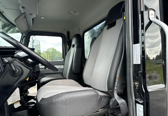 2019 Mack Granite 64FR — thumbnail 9