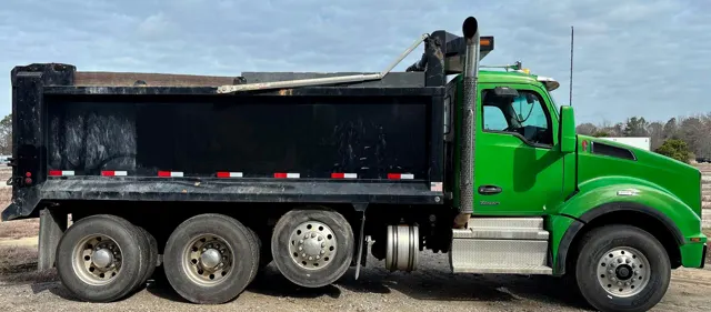 2023 Kenworth T880 — thumbnail 4