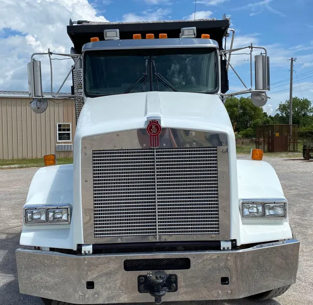 2014 Kenworth T805 — thumbnail 2