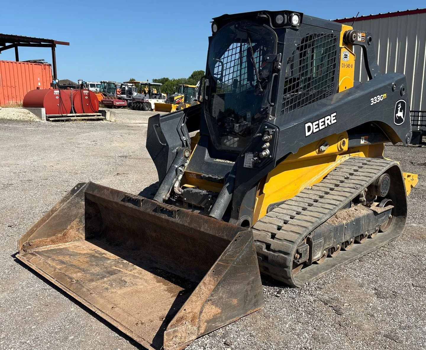 2020 John Deere 333G — exterior view