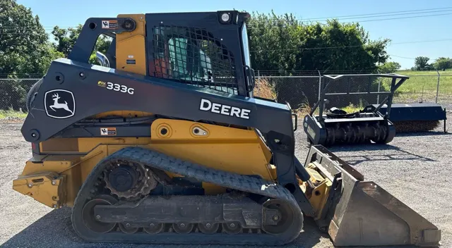 2020 John Deere 333G — thumbnail 4