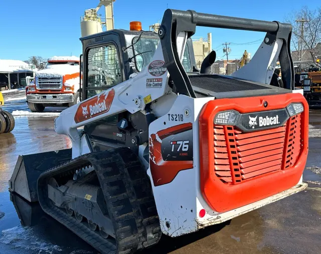 2021 Bobcat T76 — thumbnail 5
