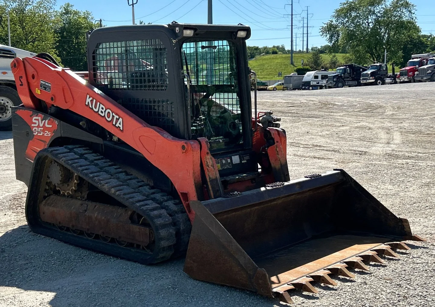 2020 Kubota SVL95-2S — exterior view
