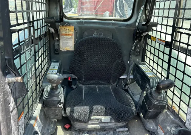 2020 Bobcat T770 — thumbnail 12