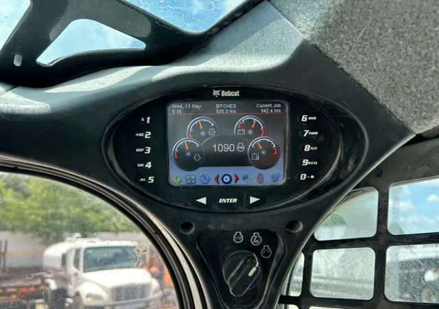 2020 Bobcat T770 — thumbnail 15
