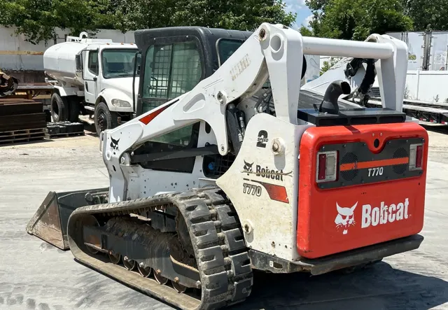 2020 Bobcat T770 — thumbnail 7