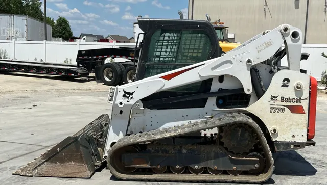 2020 Bobcat T770 — thumbnail 8