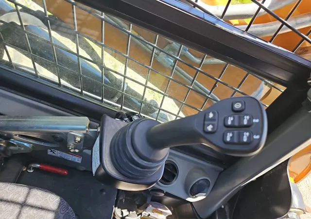 2022 Case TV450B — thumbnail 14