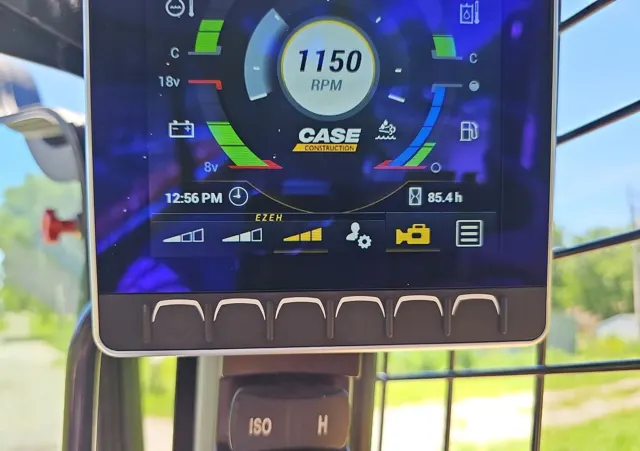 2022 Case TV450B — thumbnail 16