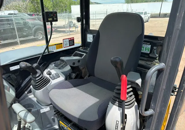 2021 John Deere 60G — thumbnail 10