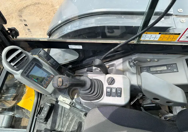 2021 John Deere 60G — thumbnail 12