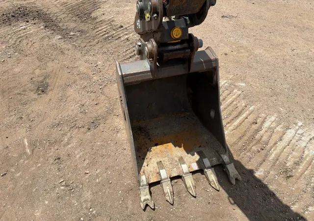 2021 John Deere 60G — thumbnail 7